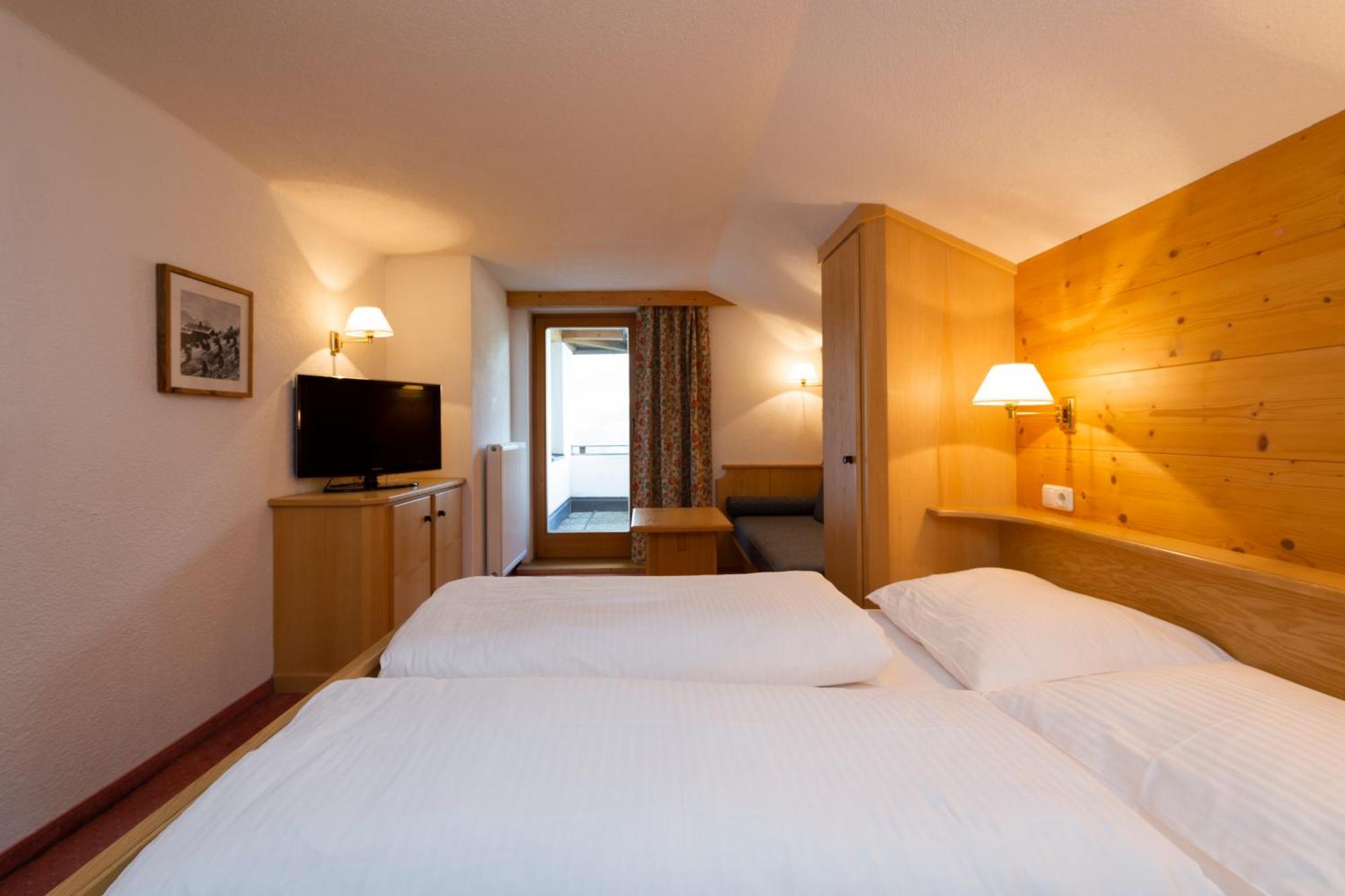 Hotel Bergkranz Мидерс Екстериор снимка
