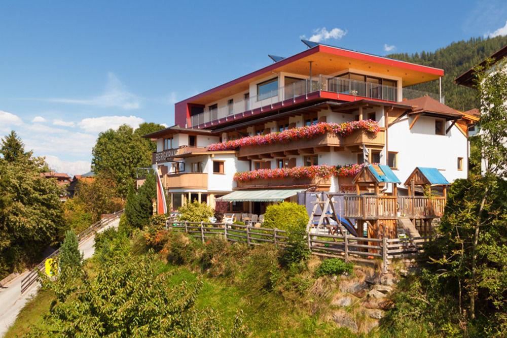 Hotel Bergkranz Мидерс Екстериор снимка